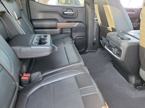 Used 2019 Chevrolet Silverado 1500 High Country w/ Technology Package image 22