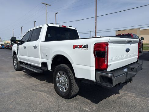 Used 2024 Ford F350 Lariat w/ Chrome Package image 6
