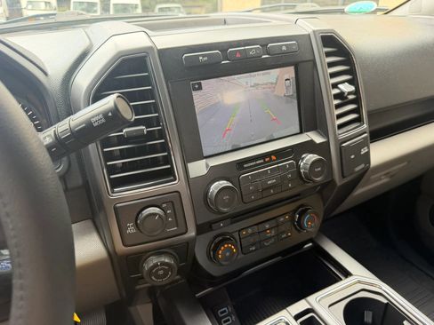 Used 2018 Ford F150 XLT w/ Equipment Group 302A Luxury AWD/4WD image 34