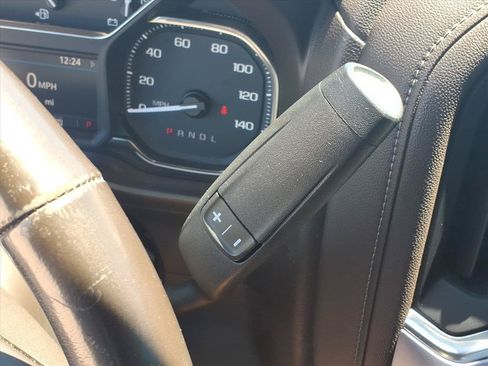 Used 2019 GMC Sierra 1500 SLT w/ SLT Premium Package AWD/4WD image 9
