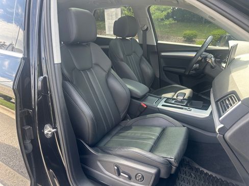 Certified 2024 Audi Q5 2.0T Prestige w/ Prestige Package AWD/4WD image 28