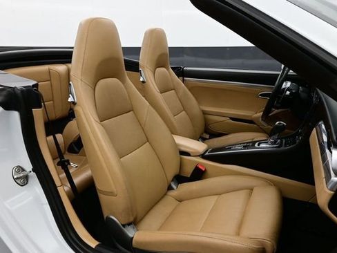 Certified 2019 Porsche 911 Carrera S RWD image 14