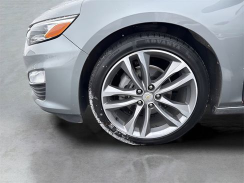 Used 2024 Chevrolet Malibu LT image 31