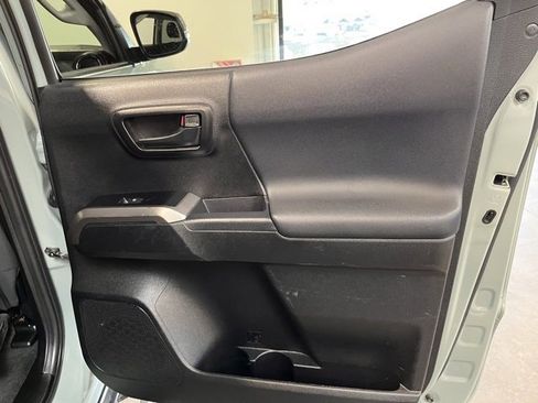 Used 2023 Toyota Tacoma Trail Edition image 15