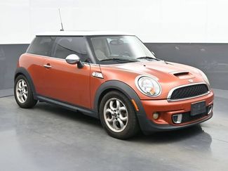Used 2011 MINI Cooper S FWD video 1