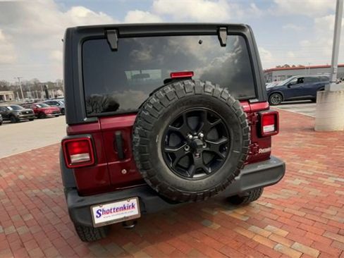 Used 2021 Jeep Wrangler Sport image 8