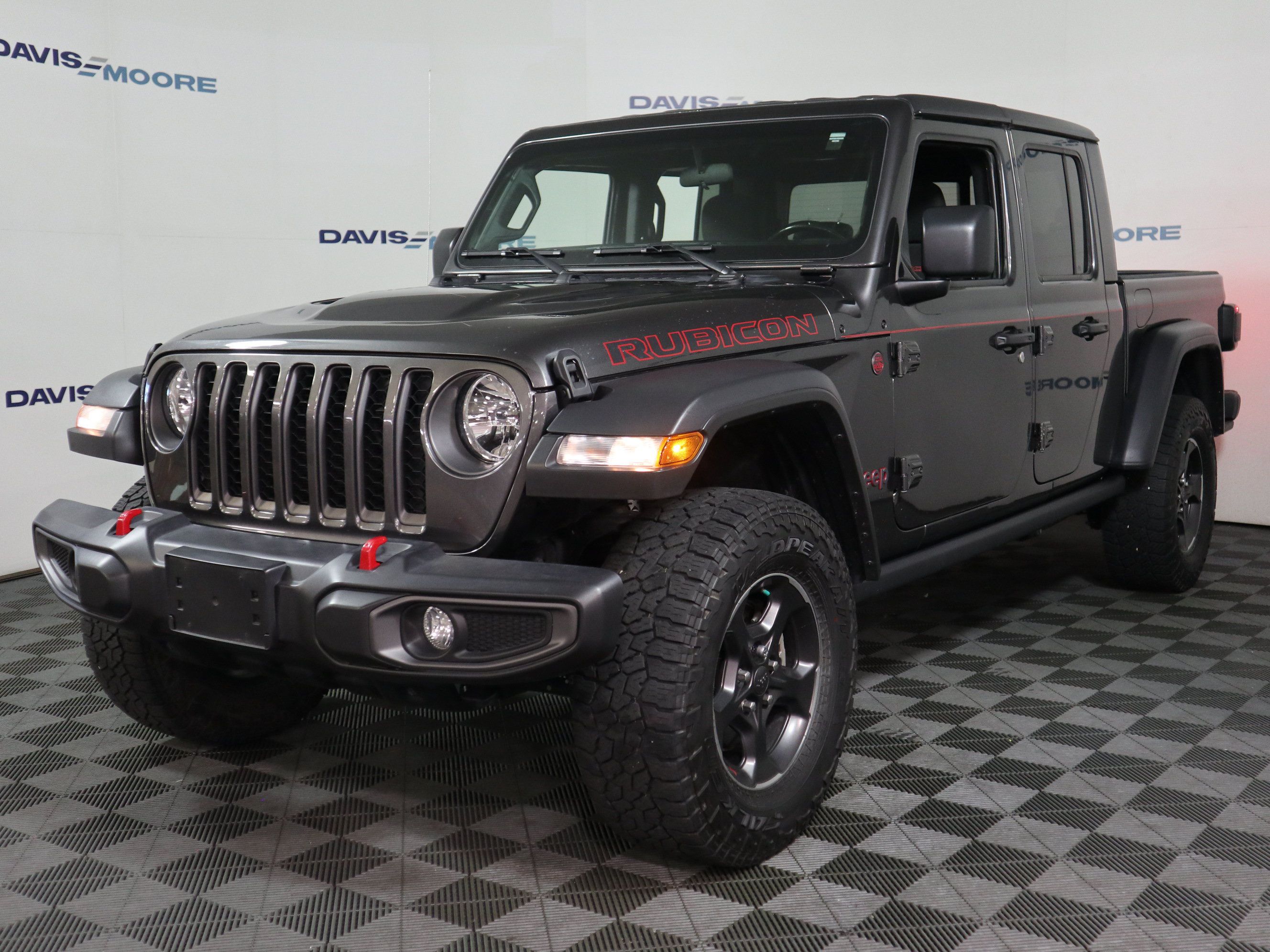 Used 2021 Jeep Gladiator Rubicon w/ Cold Weather Group AWD/4WD image 12