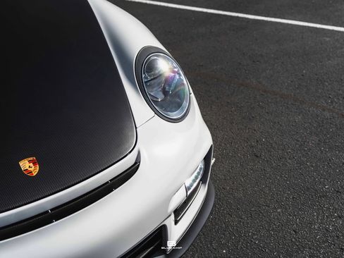 Used 2011 Porsche 911 GT2 RS RWD image 4