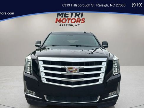 Used 2019 Cadillac Escalade ESV Premium Luxury image 1