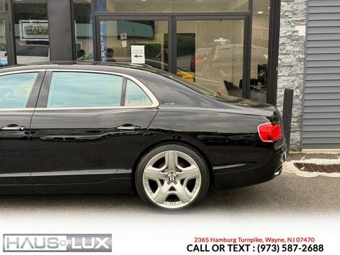 Used 2014 Bentley Flying Spur W12 AWD/4WD image 10