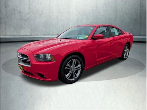 Used 2014 Dodge Charger SXT Plus image 1