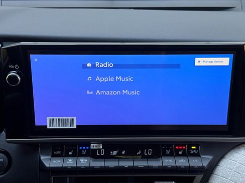 Used 2026 Toyota Camry XLE w/ Premium Plus Package image 24