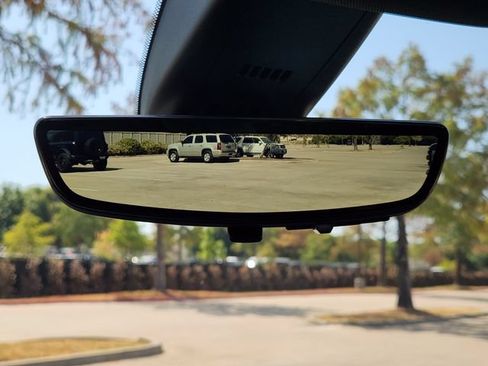 Used 2023 Buick Enclave Avenir w/ Trailering Package, 5000 lbs. FWD image 14