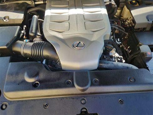 Used 2019 Lexus GX 460 image 30