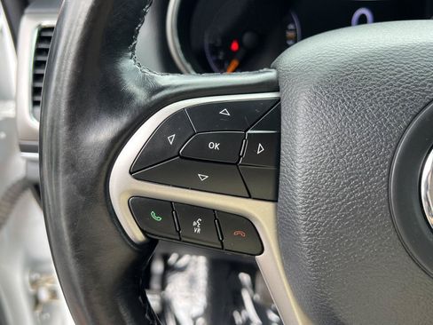 Used 2020 Jeep Grand Cherokee Limited w/ Luxury Group II AWD/4WD image 33