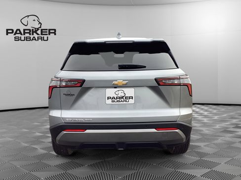Used 2025 Chevrolet Equinox LT image 4