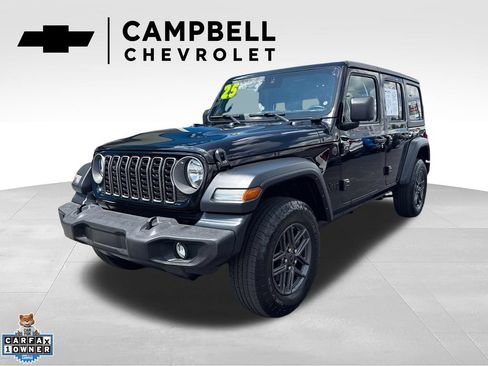 Used 2025 Jeep Wrangler Unlimited Sport AWD/4WD image 1