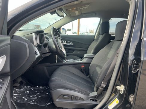 Used 2016 Chevrolet Equinox LT w/ Convenience Package image 16