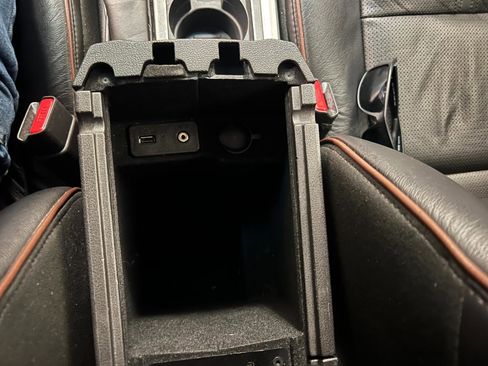 Used 2012 Lincoln MKZ image 48