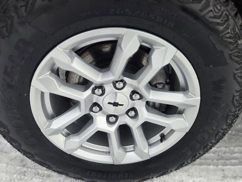 Used 2024 Chevrolet Silverado 1500 RST w/ Convenience Package II image 15