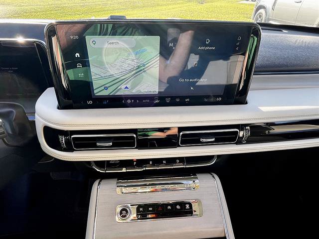 Used 2025 Lincoln Aviator Reserve w/ Luxury Package RWD image 21