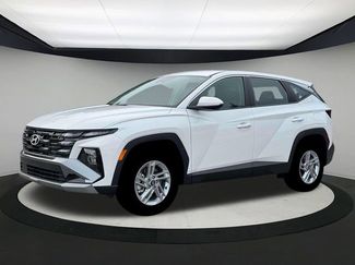 New 2026 Hyundai Tucson SE video 2