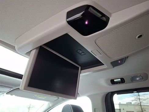 Used 2025 Honda Odyssey Touring image 12