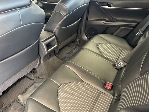 Certified 2023 Toyota Camry SE w/ Cold Weather Package FWD image 11
