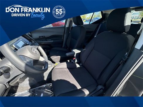 New 2025 Nissan Kicks Play S image 1