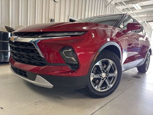 Used 2023 Chevrolet Blazer LT AWD/4WD image 38