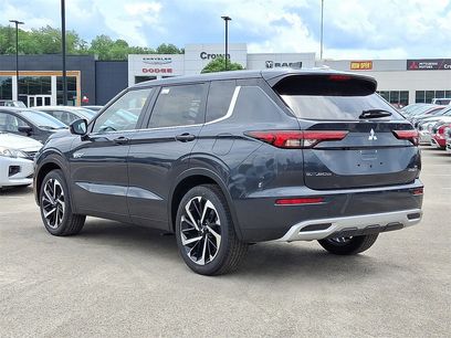 New 2025 Mitsubishi Outlander SE