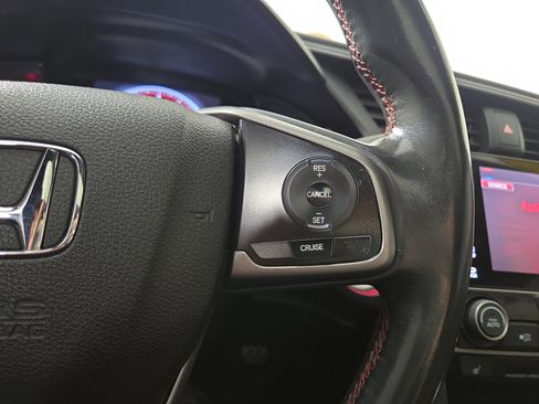 Used 2018 Honda Civic Si image 16