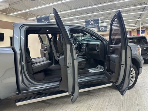 Used 2021 GMC Sierra 1500 Denali w/ Denali Ultimate Package image 11