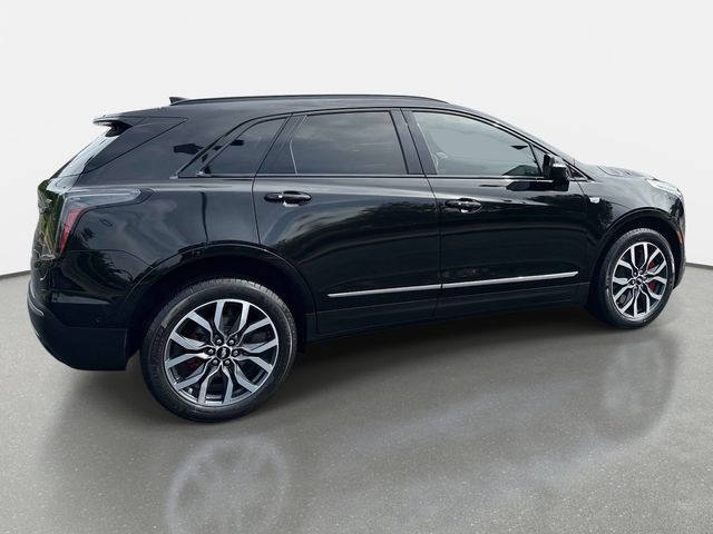 Certified 2022 Cadillac XT5 Sportv w/ Platinum Package AWD/4WD image 6