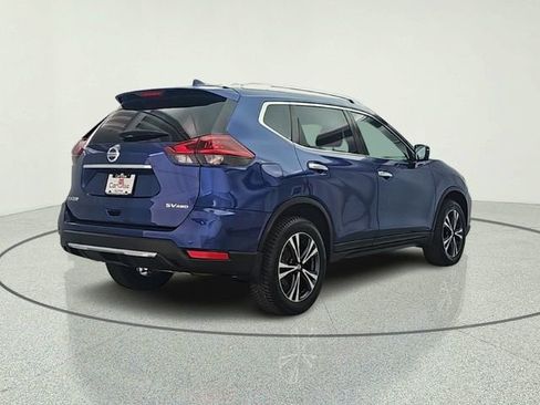 Used 2020 Nissan Rogue SV AWD/4WD image 6