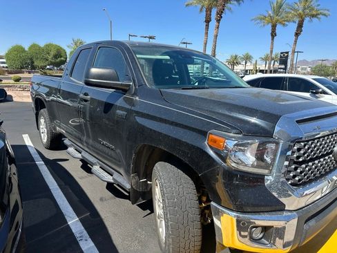 Used 2021 Toyota Tundra SR5 RWD image 3