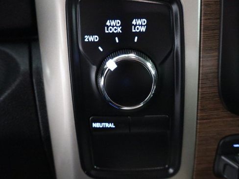 Used 2014 RAM 2500 Laramie w/ Convenience Group AWD/4WD image 41