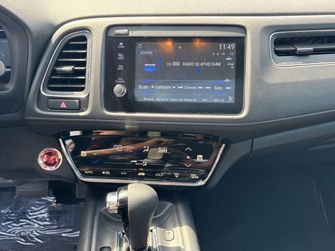 Used 2022 Honda HR-V EX image 29