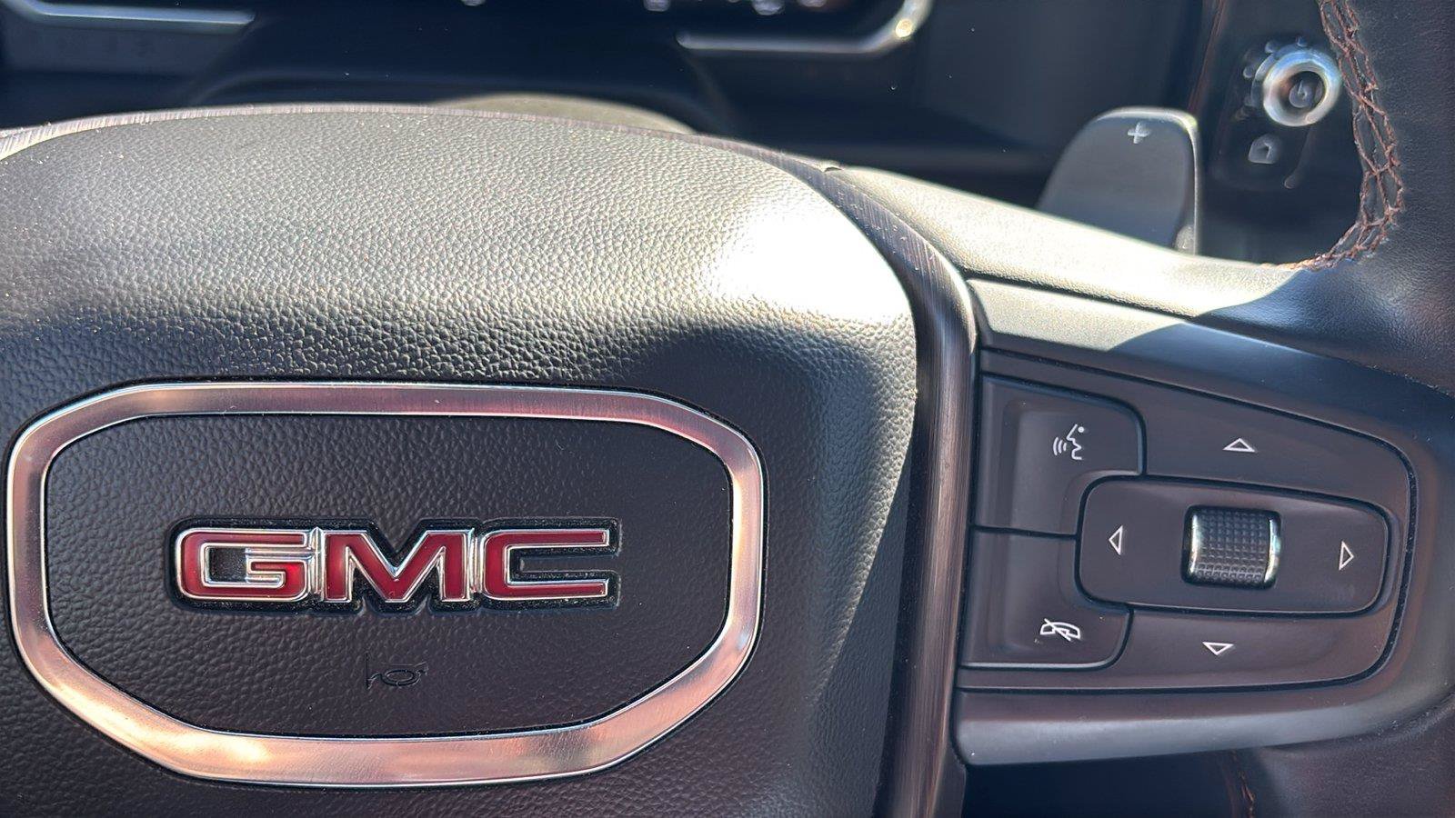 Used 2023 GMC Sierra 1500 AT4 w/ AT4 Premium Package AWD/4WD image 30