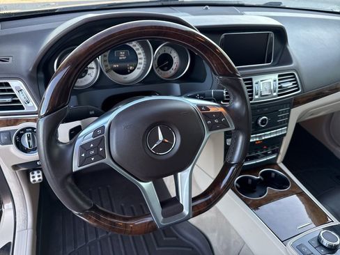 Used 2017 Mercedes-Benz E 400 Cabriolet image 18