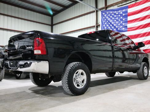 Used 2012 RAM 3500 ST w/ Chrome Appearance Group AWD/4WD image 10