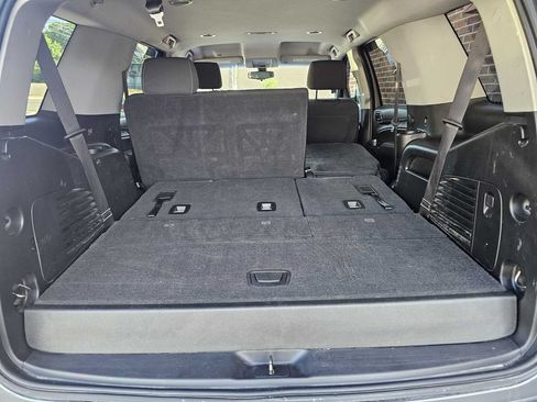 Used 2019 Chevrolet Tahoe LS w/ All-Season Package AWD/4WD image 6