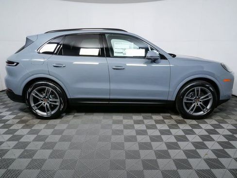 New 2026 Porsche Cayenne AWD image 26