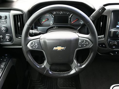 Used 2018 Chevrolet Silverado 1500 LT w/ All Star Edition AWD/4WD image 15