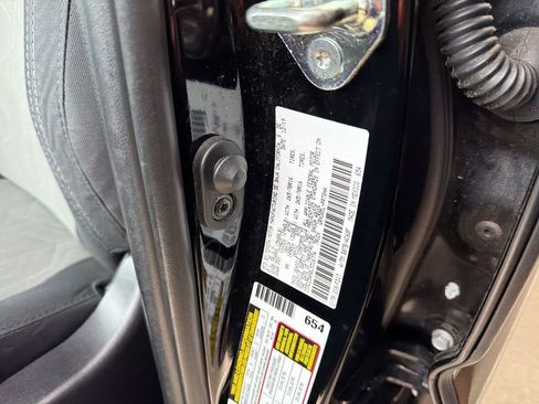 Used 2020 Toyota Tacoma TRD Off-Road image 5