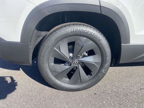 New 2026 Volkswagen Taos S image 11