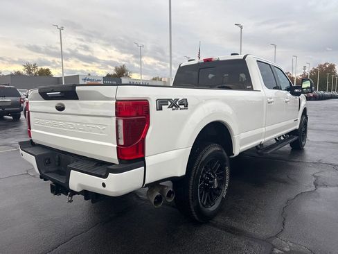 Used 2022 Ford F350 Lariat w/ Black Appearance Package image 7