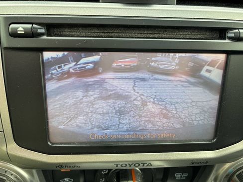 Used 2013 Toyota 4Runner SR5 w/ Premium Pkg w/3rd Row Seat AWD/4WD image 28
