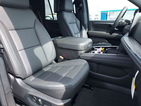 New 2026 Chevrolet Tahoe Z71 w/ Z71 Off-Road Package AWD/4WD image 31