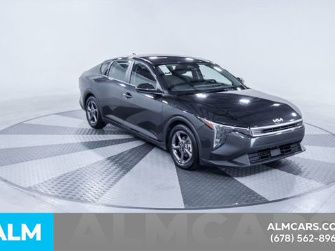 Used 2025 Kia K4 FWD image 14